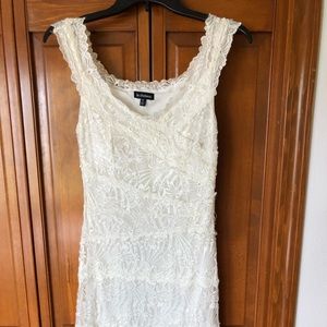 Knee length Lace dress